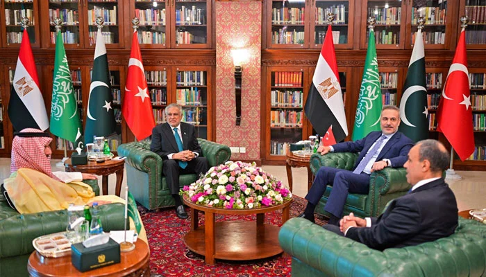 Pakistan foreign minister Ishaq Dar meeting Saudi, Turkish and Egyptian officials in Islamabad for regional diplomacy