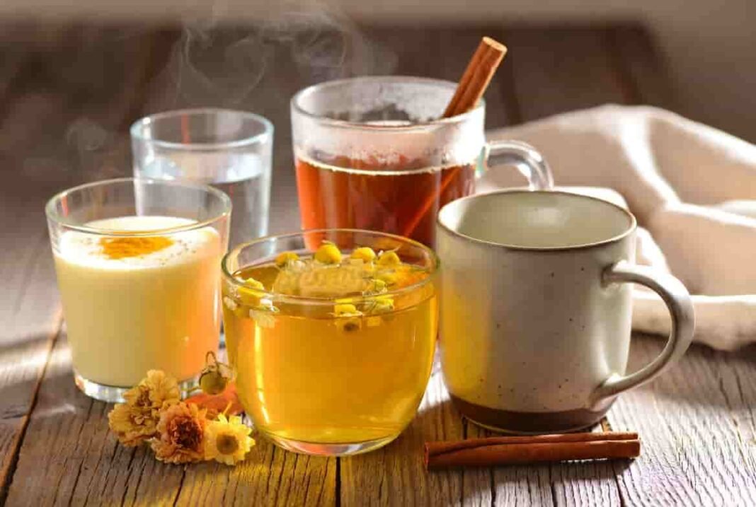 6 bedtime Drinks That Can Support Stable Blood Sugar Naturally A healthy bedtime drink selection including chamomile tea, cinnamon tea, turmeric milk, and water to support healthy blood sugar levels naturally.