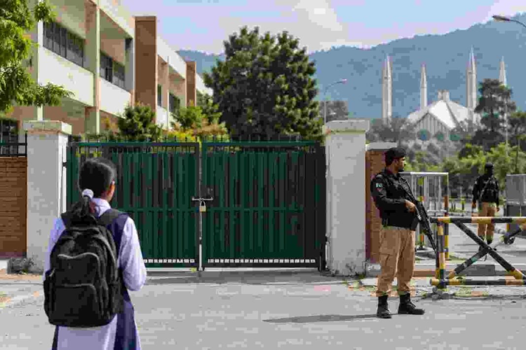 Islamabad Schools to Remain Closed
