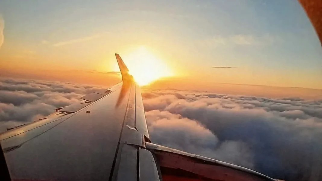 Airplane Pakistan: Domestic Routes, Cheap Tickets and Booking Guide