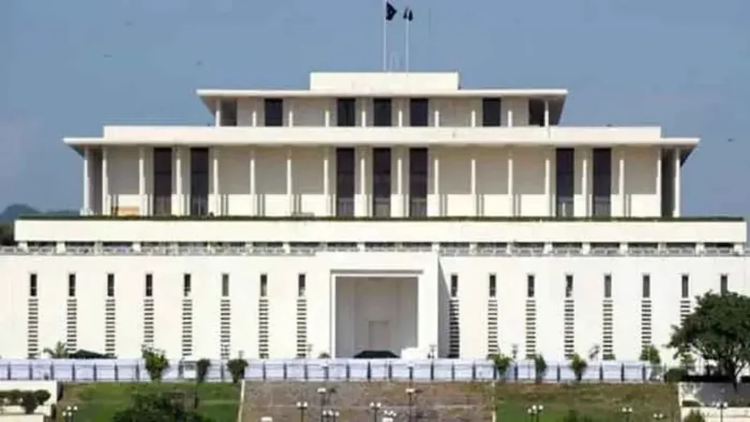 Executive of Pakistan: President, Prime Minister and the Cabinet