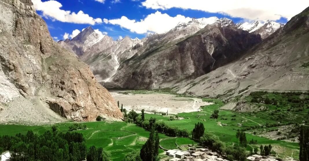 Askole: Why You Should Visit & When to Go | Explore Pakistan Askole: Why You Should Visit & When to Go | Explore Pakistan