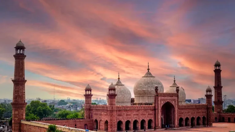 Pakistan Travel Restrictions Update: October 2026