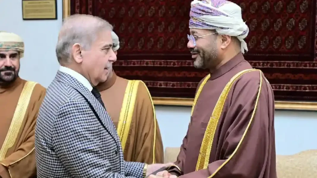 Omani FM Meets PM Shehbaz, Commends Pakistan’s Diplomatic Efforts for Regional Peace Omani FM meets PM Shehbaz: the Omani foreign minister called on the prime minister in Islamabad during his two-day visit