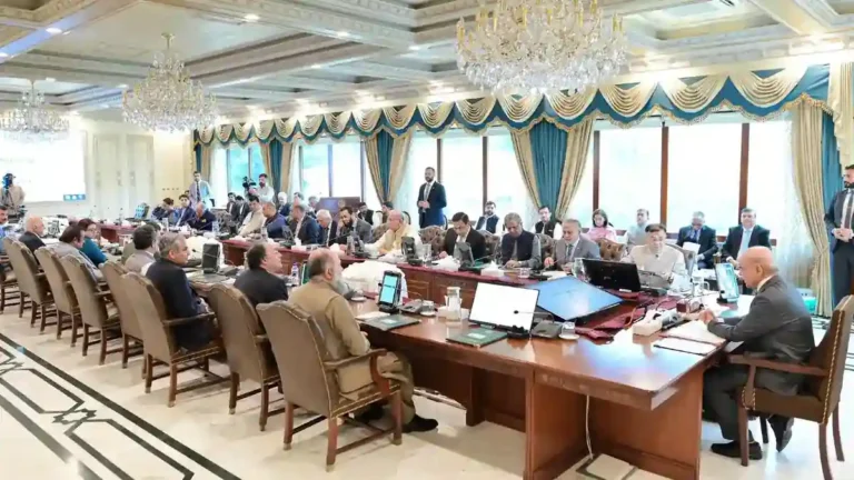 Federal Cabinet Meeting Agenda: How It’s Prepared & What’s Typically On It