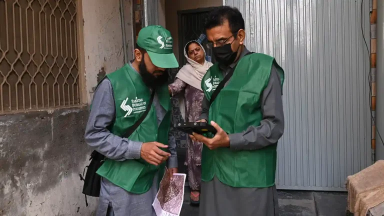 Census in Pakistan: History, Method and Results