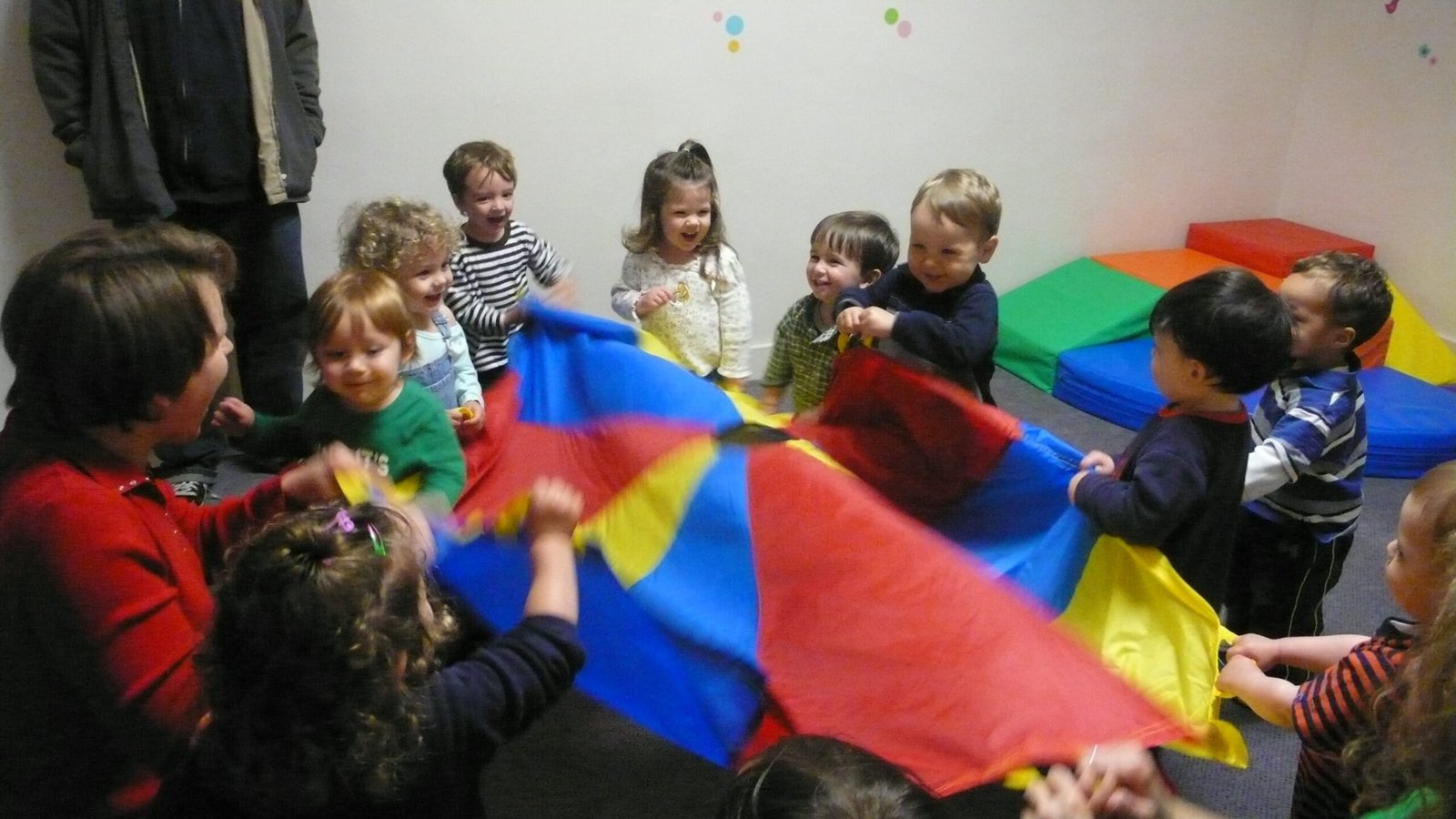 Childcare rights for working mothers – children playing at a daycare center