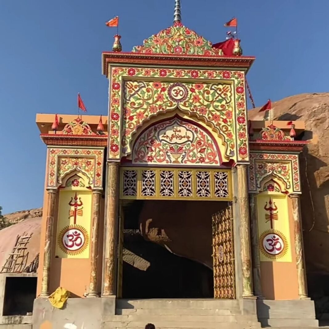Churrio Jabal Durga Mata Temple, Nagarparkar: Why You Should Visit & When to Go | Explore Pakistan Churrio Jabal Durga Mata Temple, Nagarparkar: Why You Should Visit & When to Go | Explore Pakistan