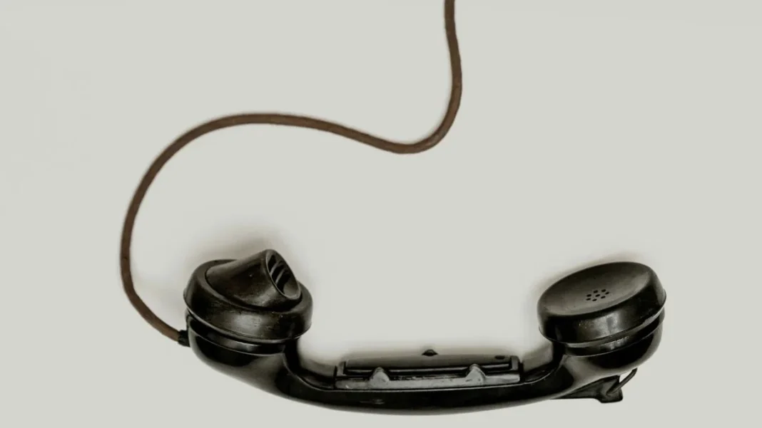 How to Contact an Embassy in Islamabad: Phone Numbers & Addresses Telephone handset