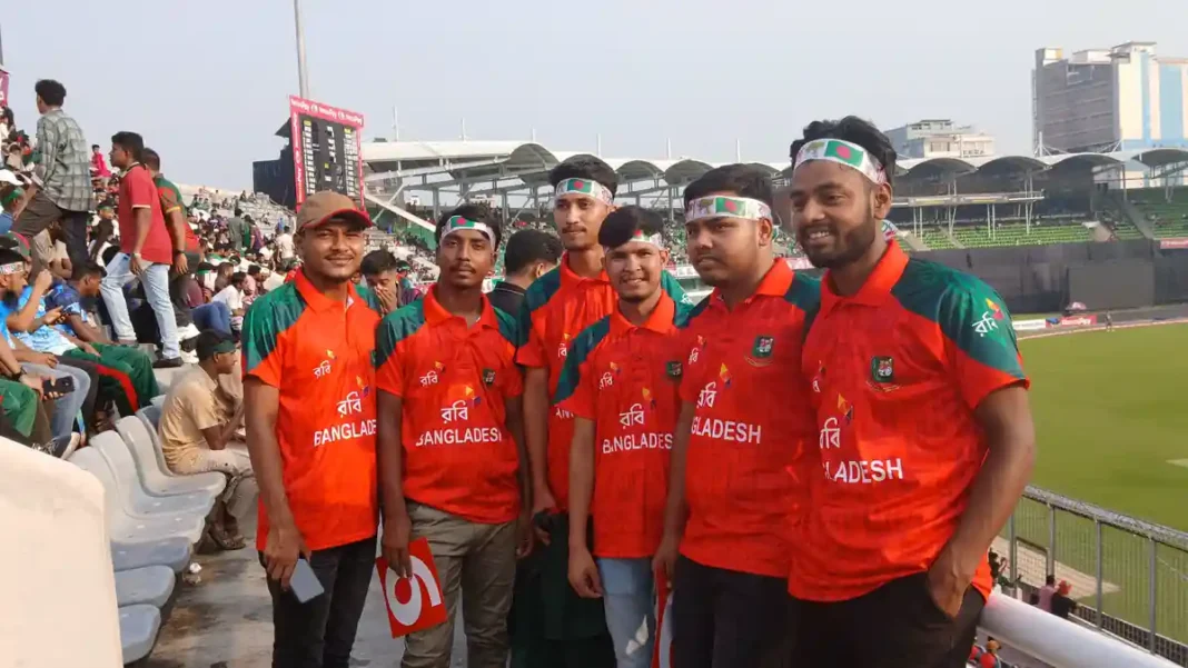 Pak vs Afg Warm-Up Match Live Streaming: Channels, Apps and Timings Cricket fans in a stadium during a Pakistan match