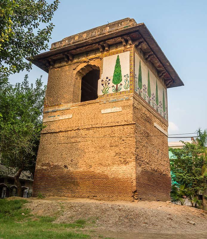 Cypress Tomb: Why You Should Visit & When to Go | Explore Pakistan