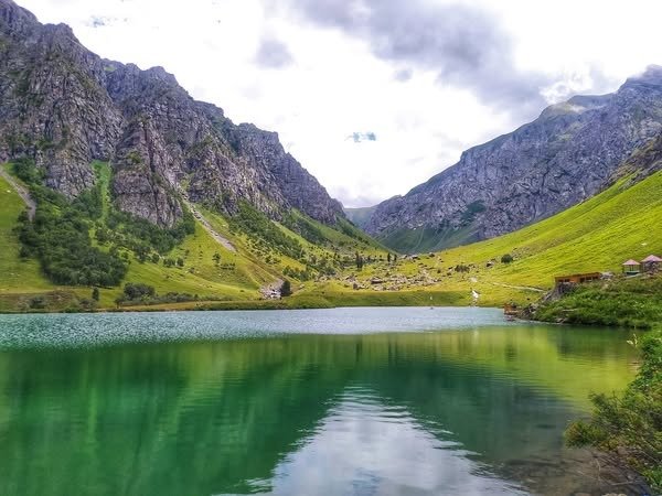 Domail Rainbow Lake: Why You Should Visit & When to Go | Explore Pakistan Domail Rainbow Lake: Why You Should Visit & When to Go | Explore Pakistan