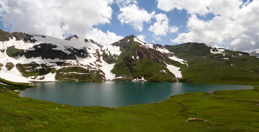 Dudipatsar Lake: Why You Should Visit & When to Go | Explore Pakistan Dudipatsar Lake: Why You Should Visit & When to Go | Explore Pakistan