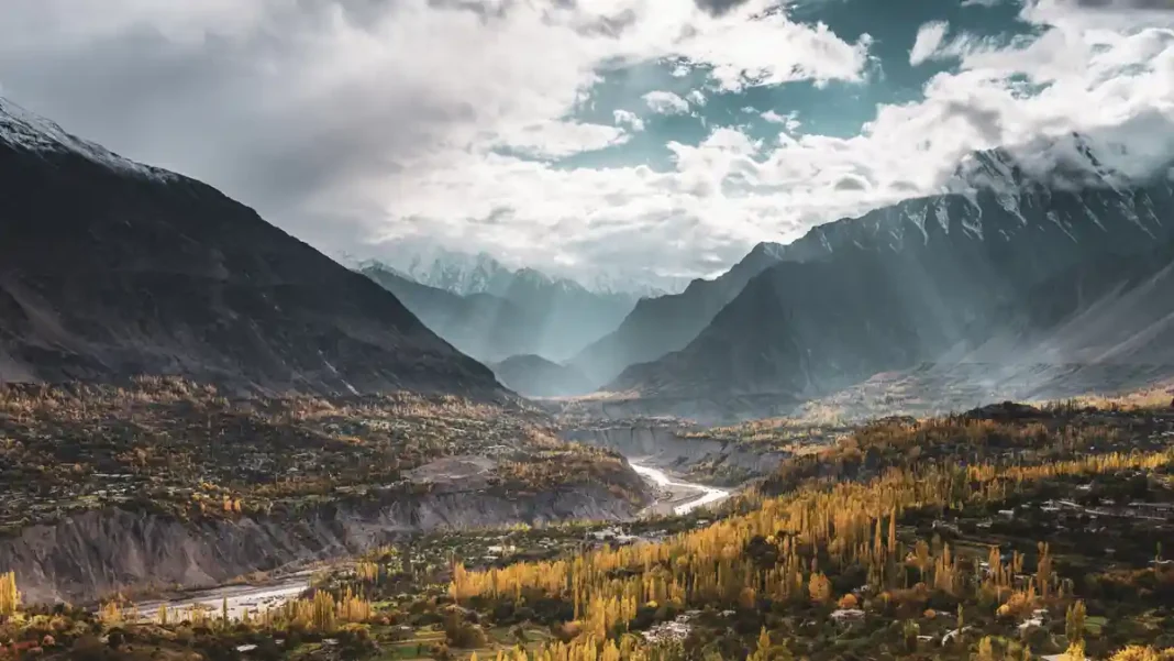 Pakistan Places: Regions & Cities Guide Pakistan Places: Regions & Cities Guide
