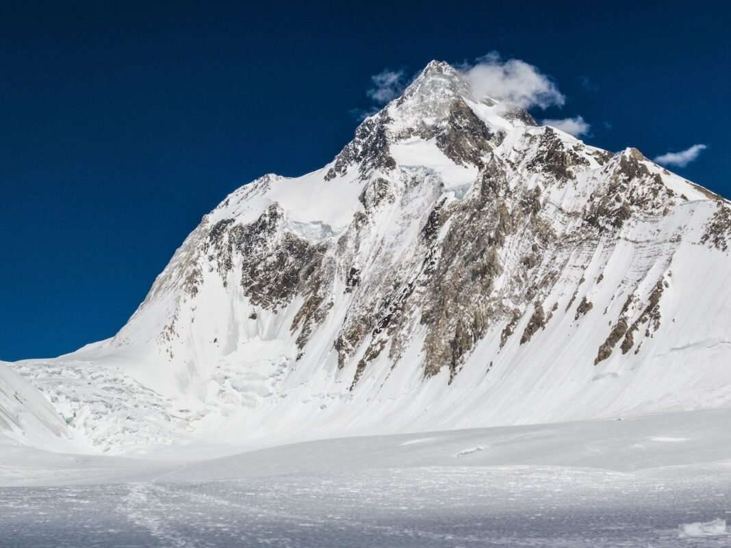 Gasherbrum I (Hidden Peak): Why You Should Visit & When to Go | Explore Pakistan Gasherbrum I (Hidden Peak): Why You Should Visit & When to Go | Explore Pakistan