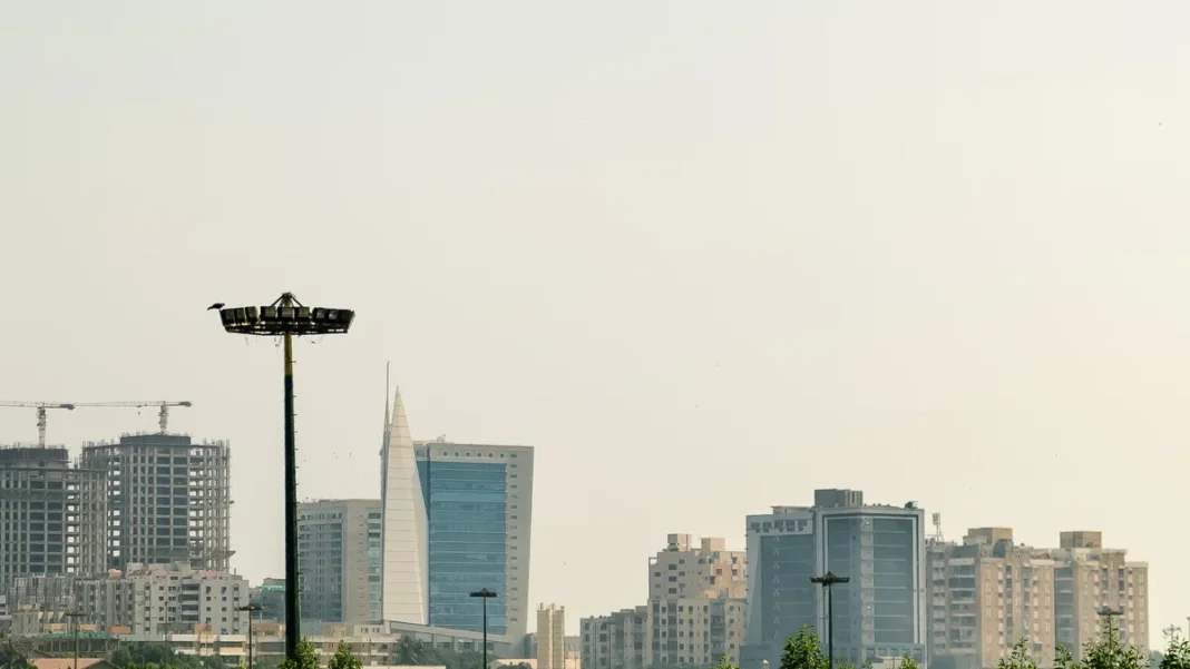 India vs Pakistan Economy: GDP, Growth, Trade and Per-Capita Income Compared Karachi Clifton skyline, Pakistan's economic capital