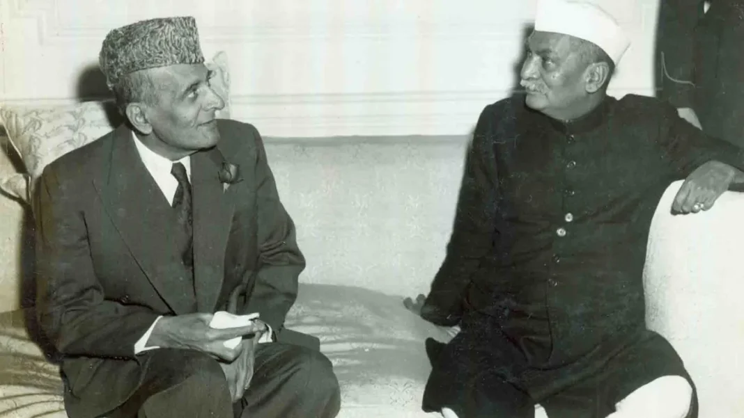 Governors-General of Pakistan: Complete List (1947–1956) Pakistan's Governor-General with India's President Rajendra Prasad