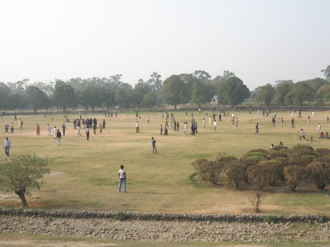 Gulshan-e-Iqbal Park, Lahore: Why You Should Visit & When to Go | Explore Pakistan Gulshan-e-Iqbal Park, Lahore: Why You Should Visit & When to Go | Explore Pakistan