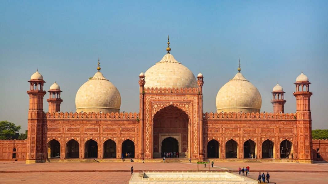Gurdwara Chota Nanakiana, Manga: Why You Should Visit & When to Go | Explore Pakistan Gurdwara Chota Nanakiana, Manga: Why You Should Visit & When to Go | Explore Pakistan