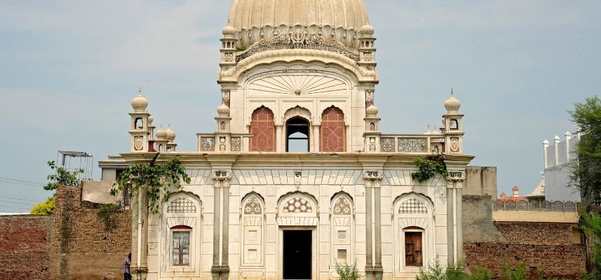 Gurdwara Khara Sahib, Bhaike Mattu: Why You Should Visit & When to Go | Explore Pakistan Gurdwara Khara Sahib, Bhaike Mattu: Why You Should Visit & When to Go | Explore Pakistan