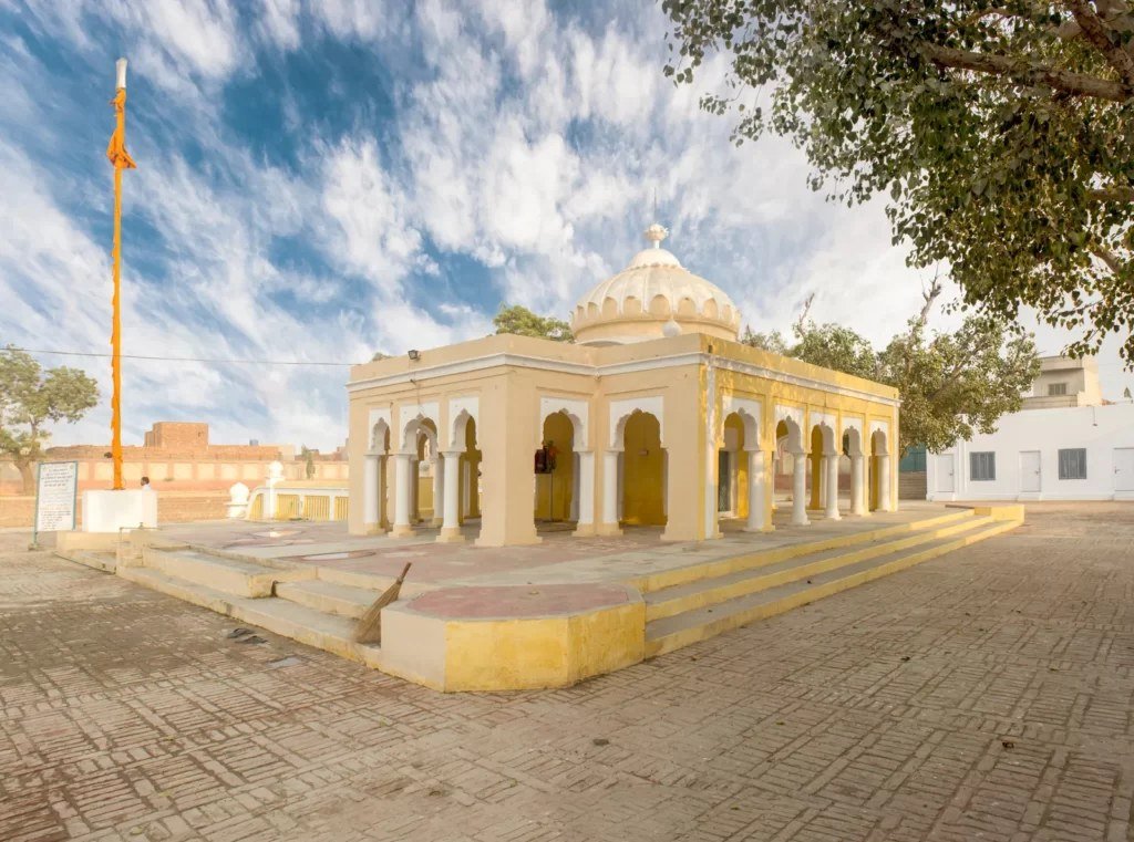 Gurdwara Kiara Sahib, Nankana Sahib: Why You Should Visit & When to Go | Explore Pakistan Gurdwara Kiara Sahib, Nankana Sahib: Why You Should Visit & When to Go | Explore Pakistan