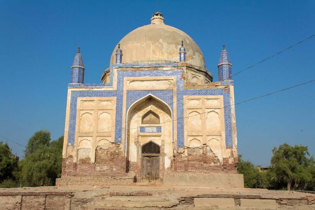 Gurdwara Pehli Patshahi, Bulani: Why You Should Visit & When to Go | Explore Pakistan Gurdwara Pehli Patshahi, Bulani: Why You Should Visit & When to Go | Explore Pakistan