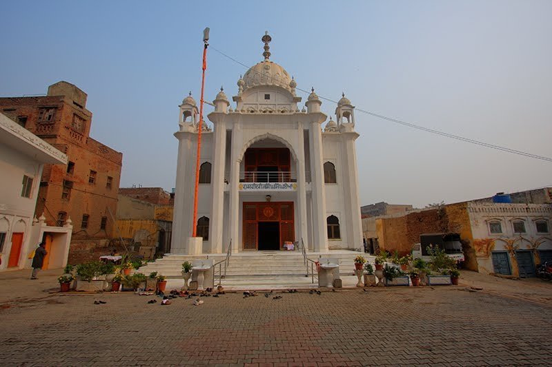 Gurdwara Shaheed Ganj Singh Singhnian, Lahore: Why You Should Visit & When to Go | Explore Pakistan