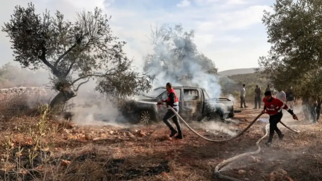 Israeli Settlers Beat US Photographer Covering West Bank Olive Harvest