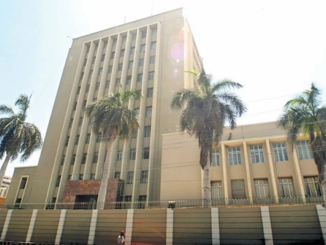 SBP Reserves Edge Up to $26.8 Billion, Rupee Holds at 277.01 State Bank of Pakistan building as SBP reserves rise to $26.8 billion
