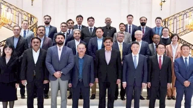 Sindh Signs Huawei MoU for ‘AI-Native Digital Province’ Sindh Huawei AI: CM Murad Ali Shah with Huawei representatives at the Lianqiu Lake R&D Centre in Shanghai