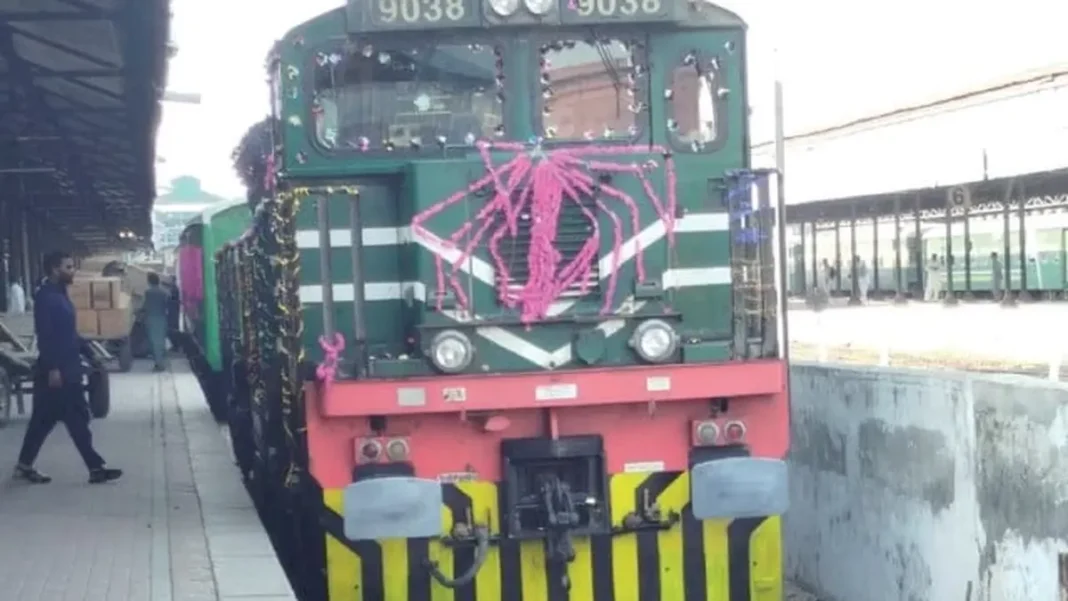 Karakoram Express Goes Private on Karachi-Lahore Route