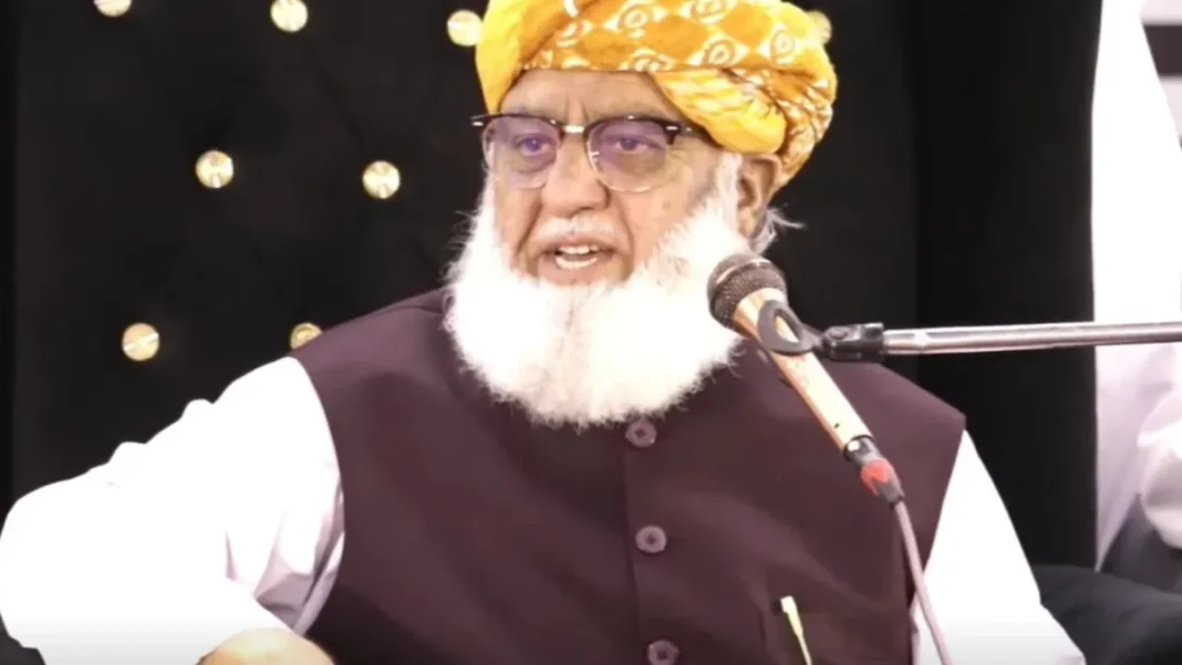 Fazlur Rehman rejects K-P governor’s rule, alleges minerals motive Fazlur Rehman K-P governor's rule - JUI-F chief addresses press conference