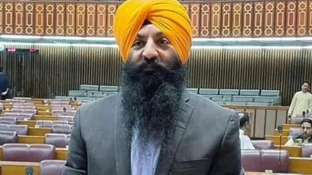 Bhagwant Mann Pakistan Visit Welcomed by Punjab Minister Punjab Minorities Affairs Minister Sardar Ramesh Singh Arora — Bhagwant Mann Pakistan visit