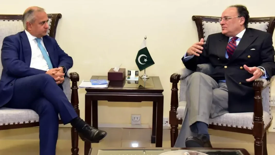 World Bank Urges Pakistan to Shift From Stability to Growth World Bank Pakistan growth — Sandeep Mahajan meets Muhammad Aurangzeb