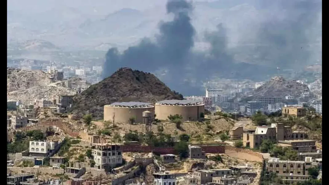 Houthi Saudi strikes: claims on defence ministry, Aramco Yanbu as toll hits four Smoke rises over buildings during the Houthi Saudi strikes escalation