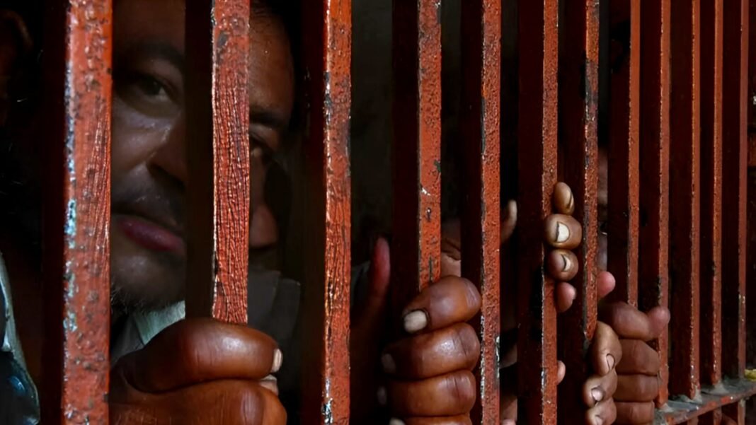 Pakistan’s Prisons Hold 110,513 Inmates, Three in Four Awaiting Trial Prisoner behind bars as Pakistan prison population climbs to 110,513