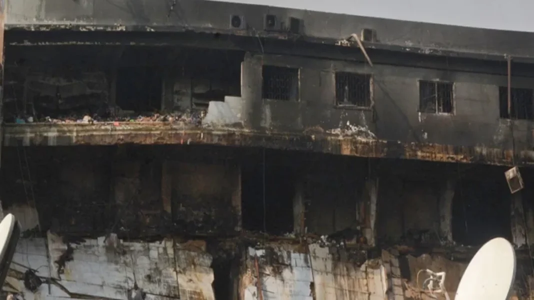 Gul Plaza had no fire alarms or safety measures, witness tells court Gul Plaza fire case: the burnt market building in Karachi