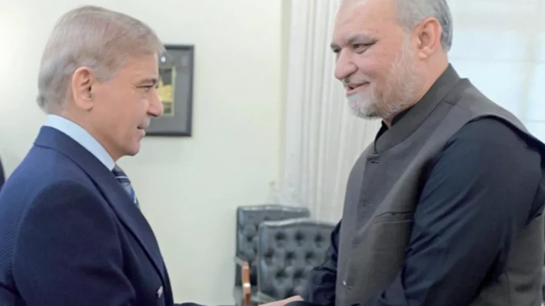 Shehbaz, JI Form Fuel Relief Committee Over Levy Cut Shehbaz Sharif shakes hands with Hafiz Naeem — fuel relief committee