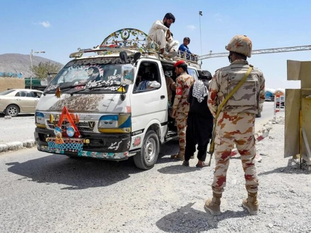 Two trailers torched in Turbat, three injured in Gwadar grenade attack