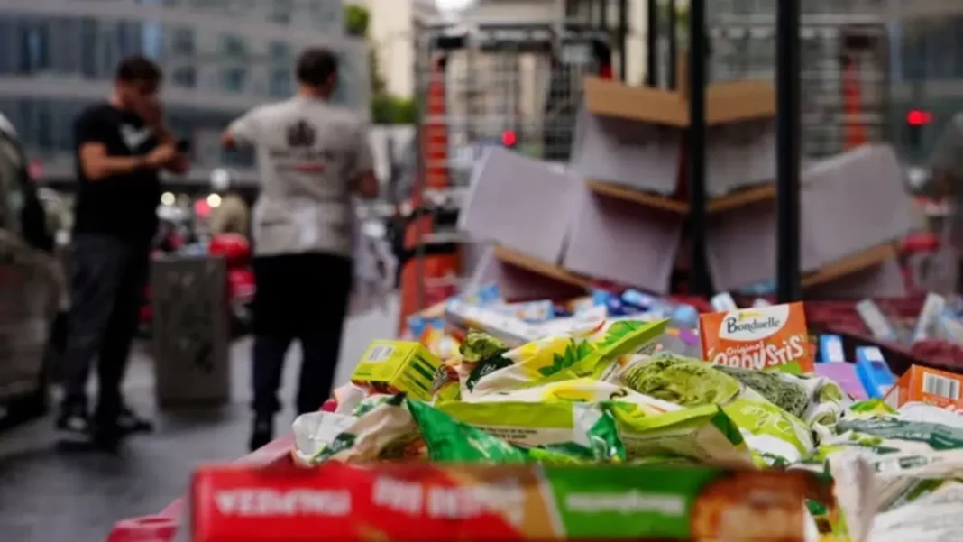 Hackers Turned French Supermarket Fridges Into Ovens, Spoiling Food at Hundreds of Stores