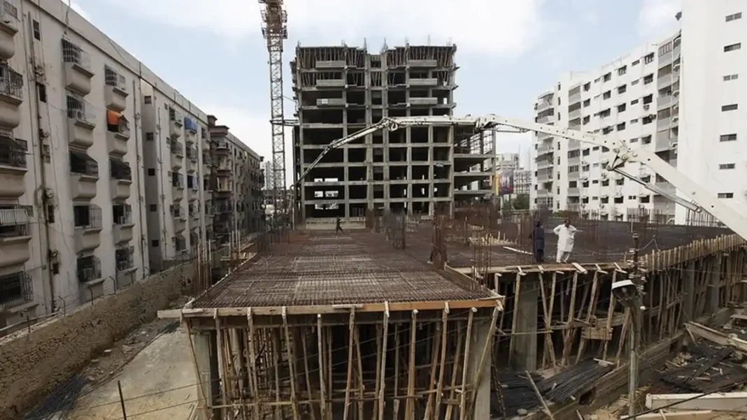 Pakistan’s Construction Sector Rebounds as Housing Loans Pick Up Pakistan’s Construction Sector Rebounds as Housing Loans Pick Up