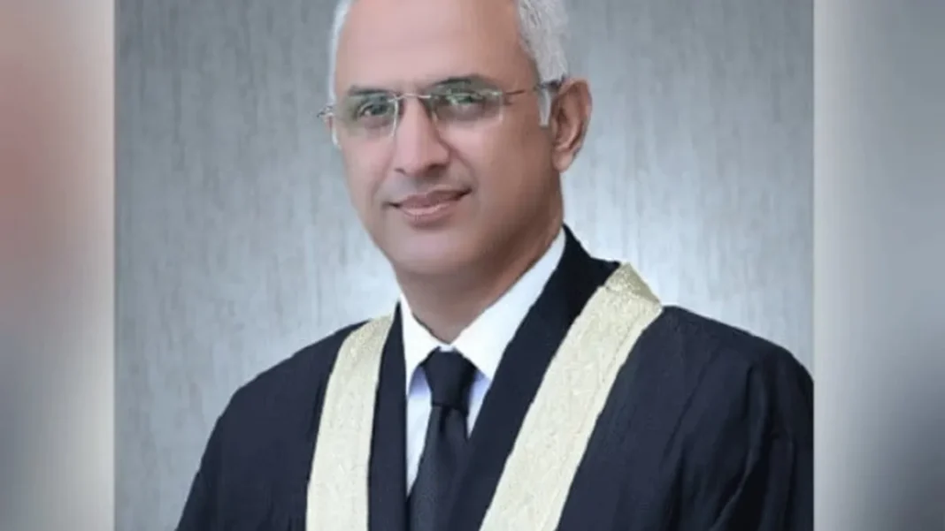 Justice Kayani Resigns as LHC Judge Justice Mohsin Akhtar Kayani in judicial robes — Justice Kayani resigns LHC