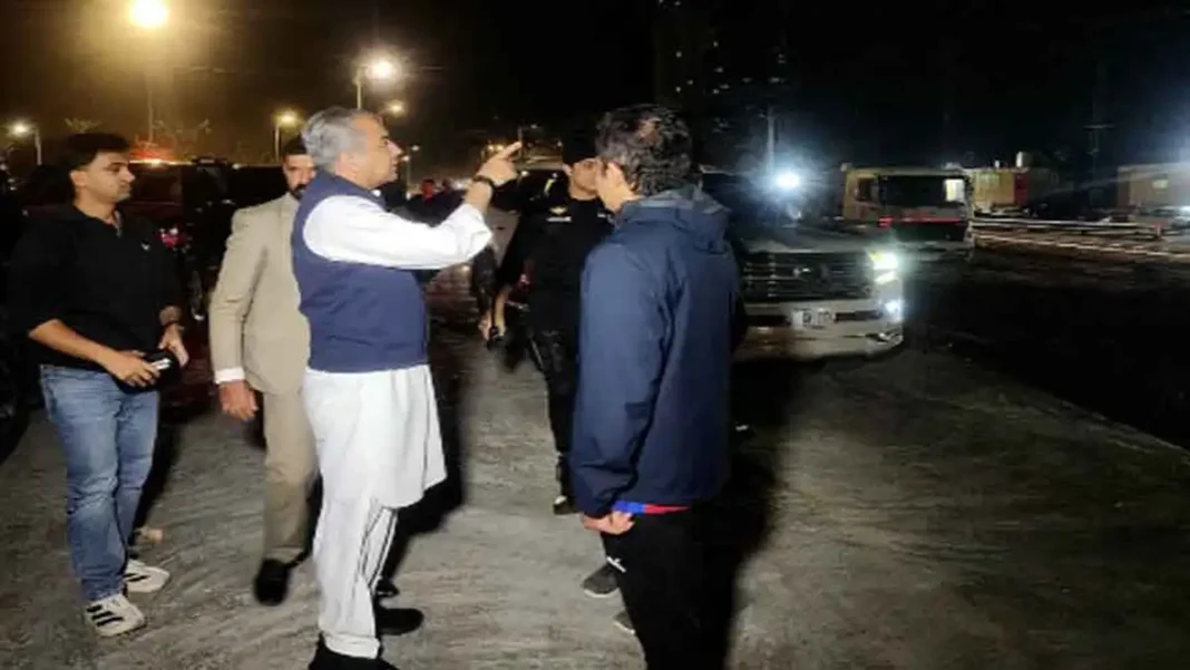 Kashmir Chowk Underpass 78 Percent Complete in 20 Days Interior Minister Mohsin Naqvi inspects the Kashmir Chowk underpass site at night - Kashmir Chowk underpass 78 percent complete