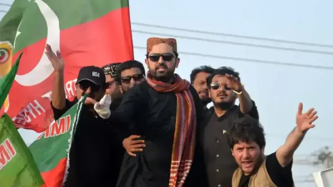 FCC declares plea against KP CM’s appointment infructuous after governor’s rule Sohail Afridi addresses a public gathering - KP CM appointment plea FCC