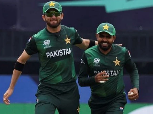 Sadiq Mohammad slams ‘ridiculous’ Pakistan T20 squad shake-up