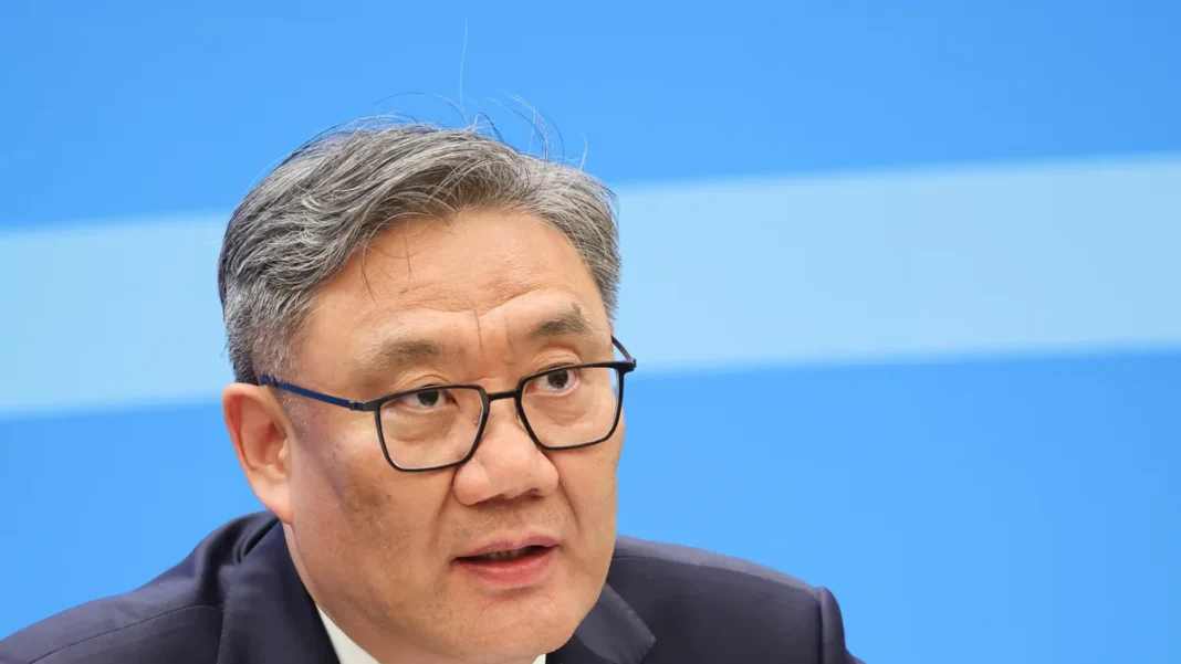 China, EU Strike Interim Trade Deal to Halve Chinese Hybrid Car Exports China, EU Strike Interim Trade Deal to Halve Chinese Hybrid Car Exports
