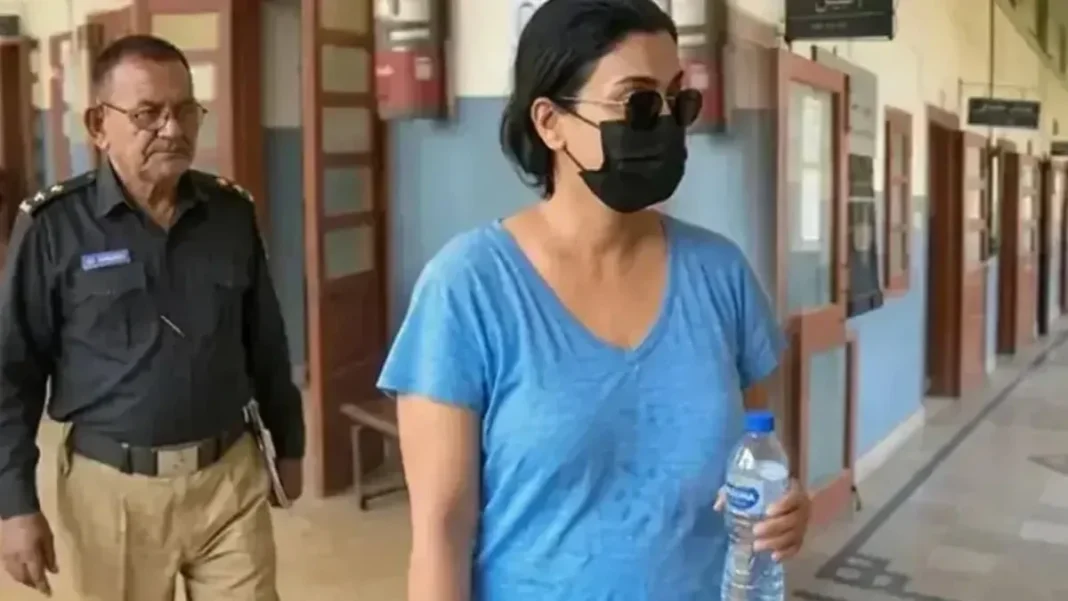 Court acquits ‘cocaine queen’ Anmol Pinky in two more cases, orders her release Anmol Pinky acquitted: the accused pictured with a police officer
