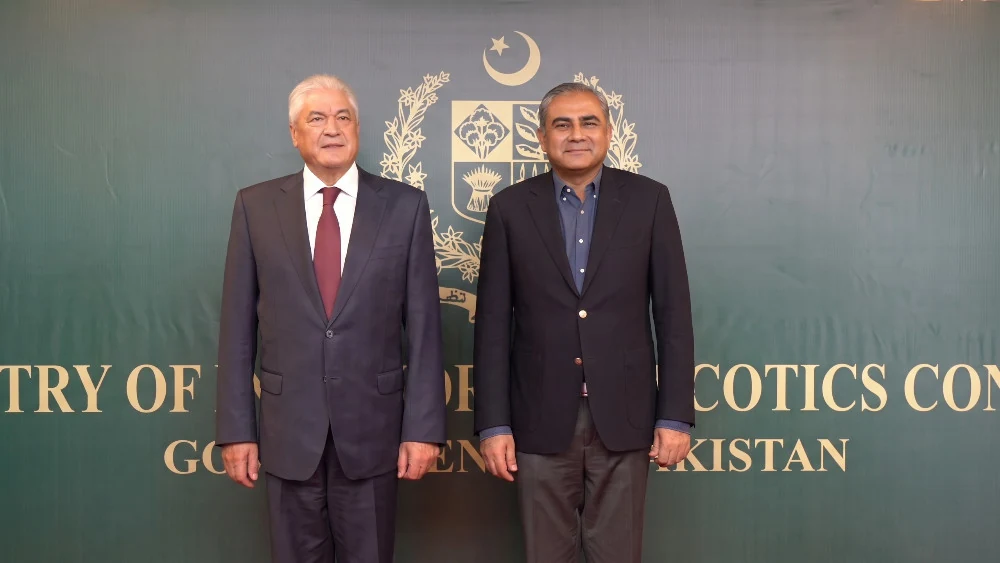 Pakistan, Russia Agree to Finalise Extradition Treaty and Organised Crime MoU Pakistan Russia extradition treaty: Mohsin Naqvi with Vladimir Kolokoltsev at the Ministry of Interior in Islamabad