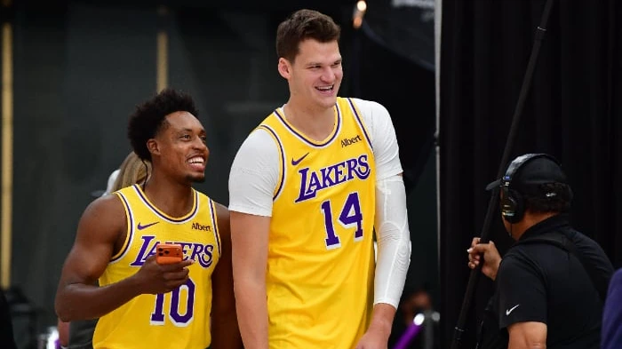 Walker Kessler Impresses in Lakers Preseason Return as Warriors Win 101-89 Lakers preseason return: Walker Kessler at the Lakers media day