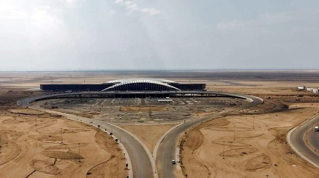 Houthi Strikes Hit Two Saudi Airports in Jizan and Najran; Three Injured King Abdullah bin Abdulaziz International Airport in Jizan, one of two Saudi airports attacked in Houthi strikes